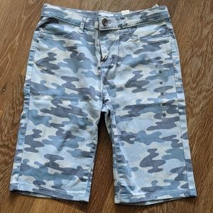 3/$20 🌟 NWT Children's Place Girls' Camo Shorts